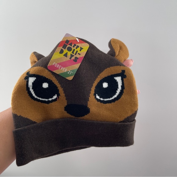 Forever21 Reindeer Beanie - Picture 1 of 4